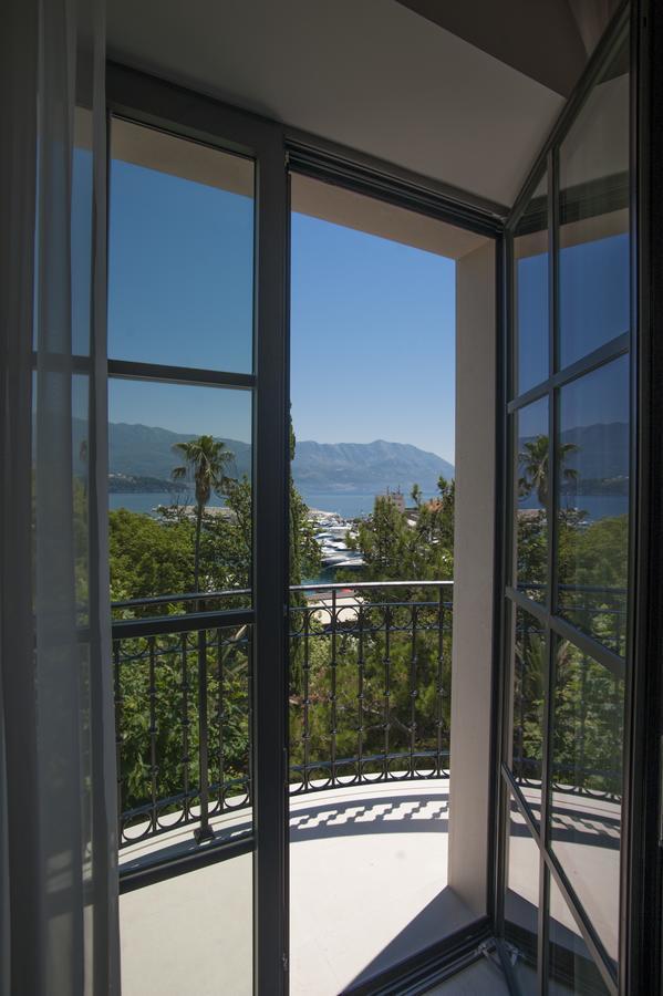 Hotel Majestic Budva Exterior foto