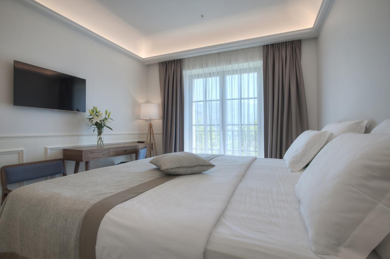 Hotel Majestic Budva Exterior foto