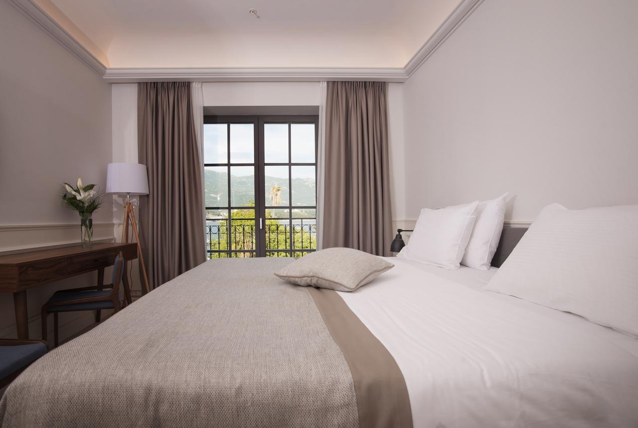Hotel Majestic Budva Exterior foto